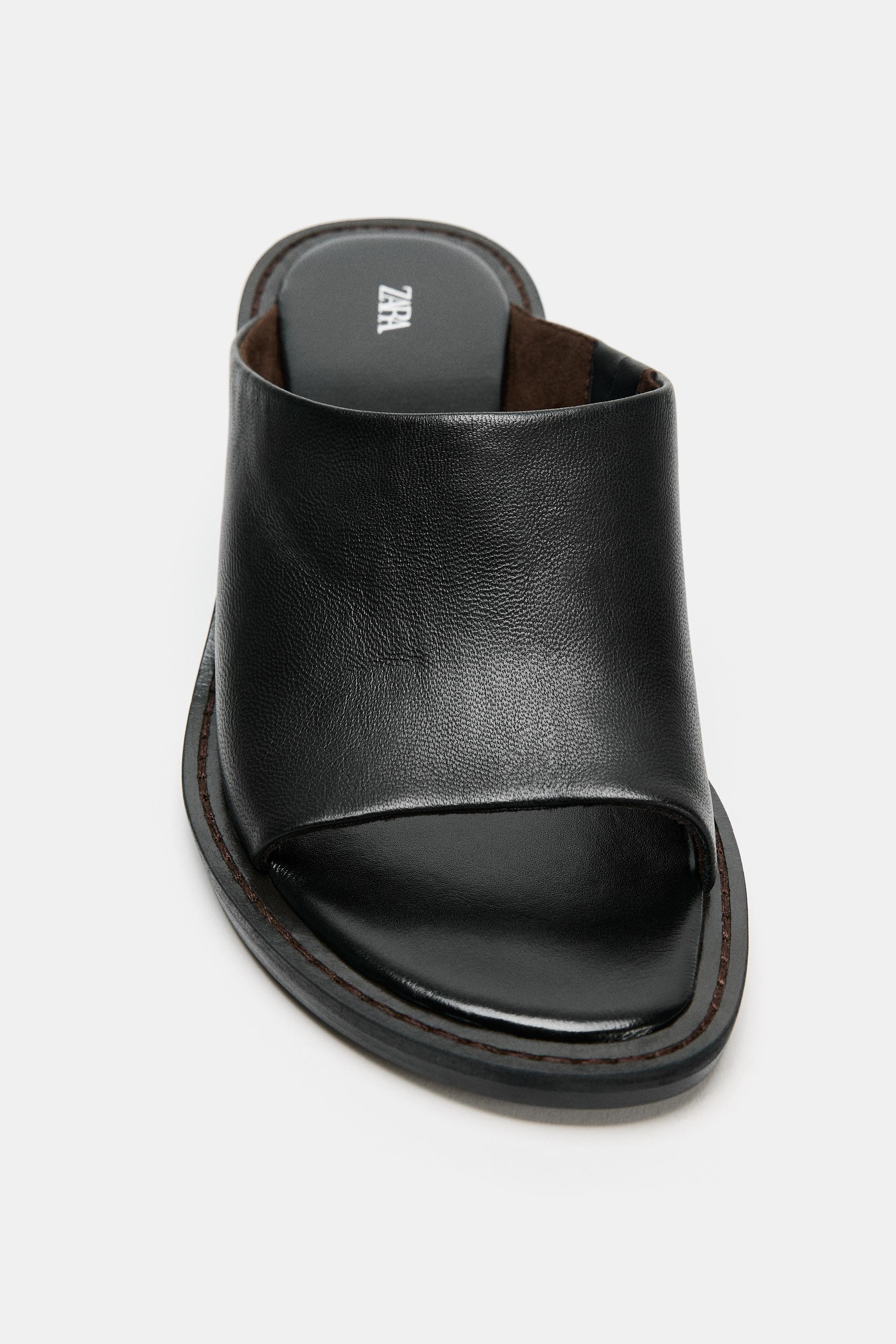 SANDALES EN CUIR MULE