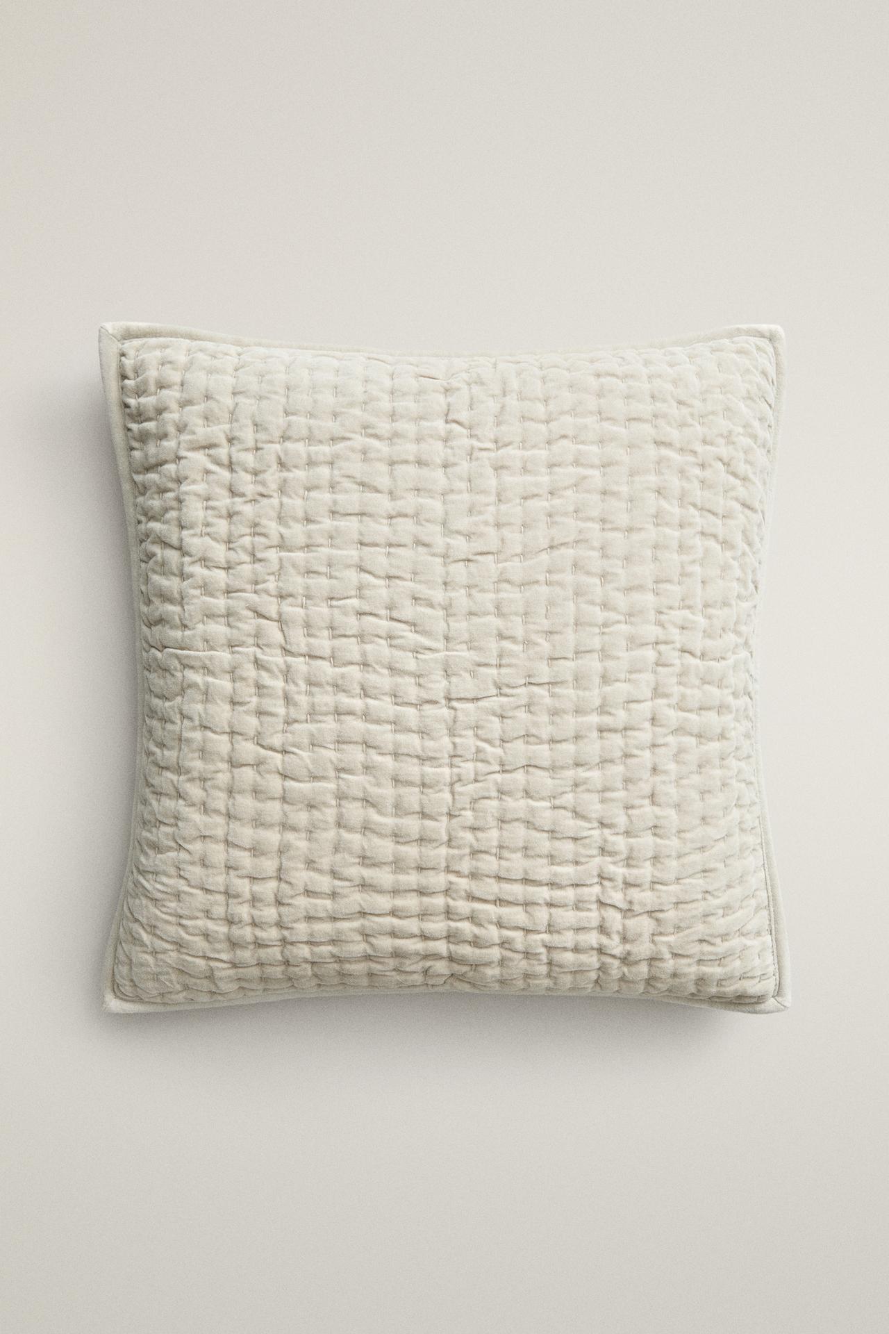 FADED VELVET CUSHION COVER