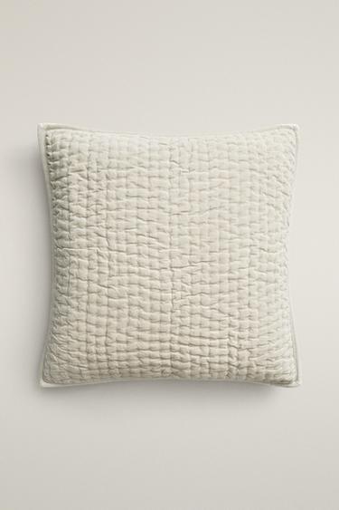 Zara FADED VELVET THROW PILLOW COVER - Beige