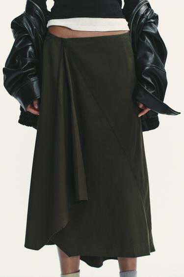 FALDA ASIMÉTRICA - Khaki oscuro de Zara