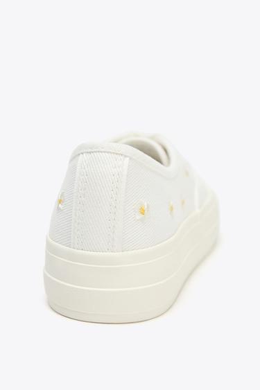 FLORAL EMBROIDERED TRAINERS - White by Zara - Image 5