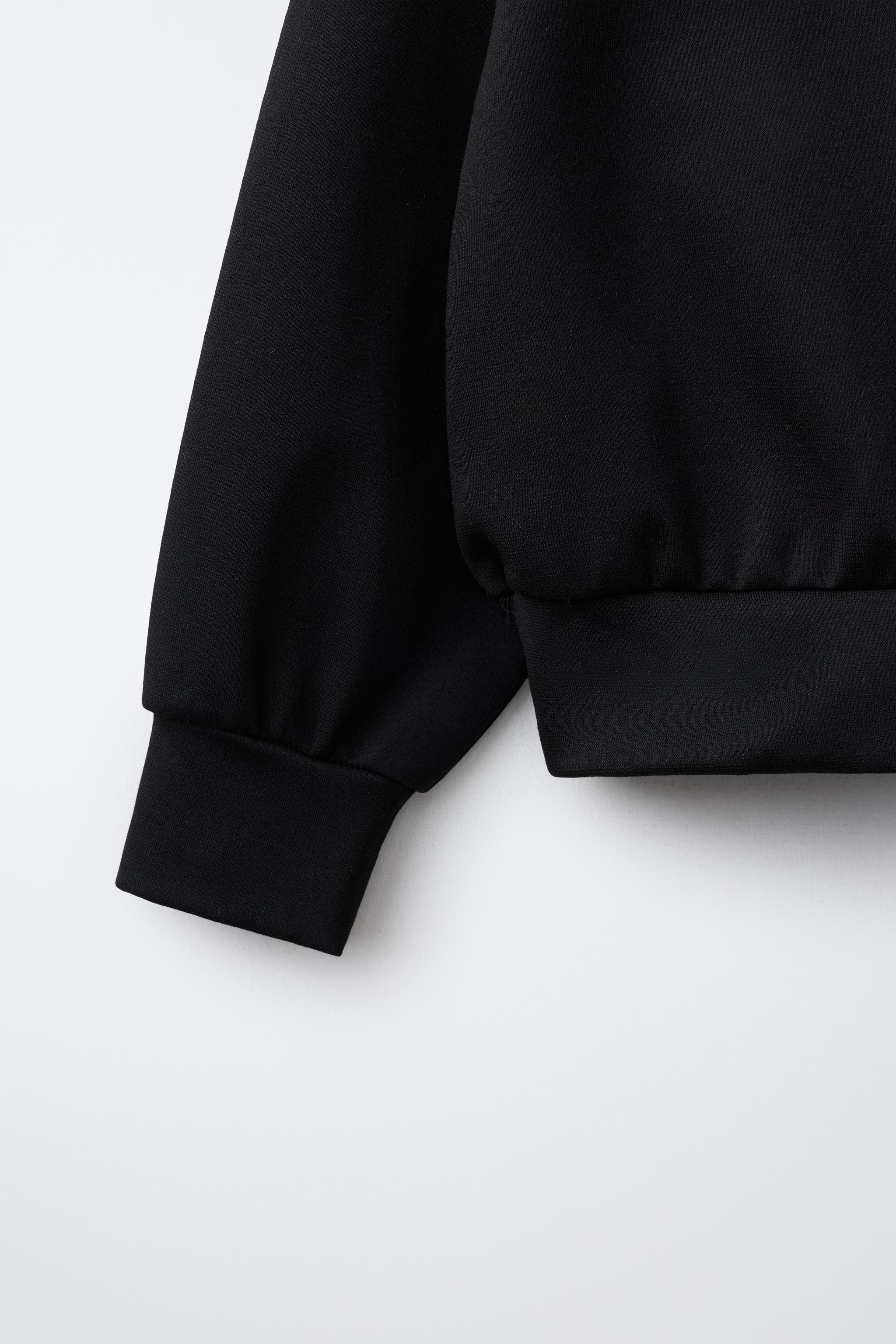 SOLID INTERLOCK HOODIE