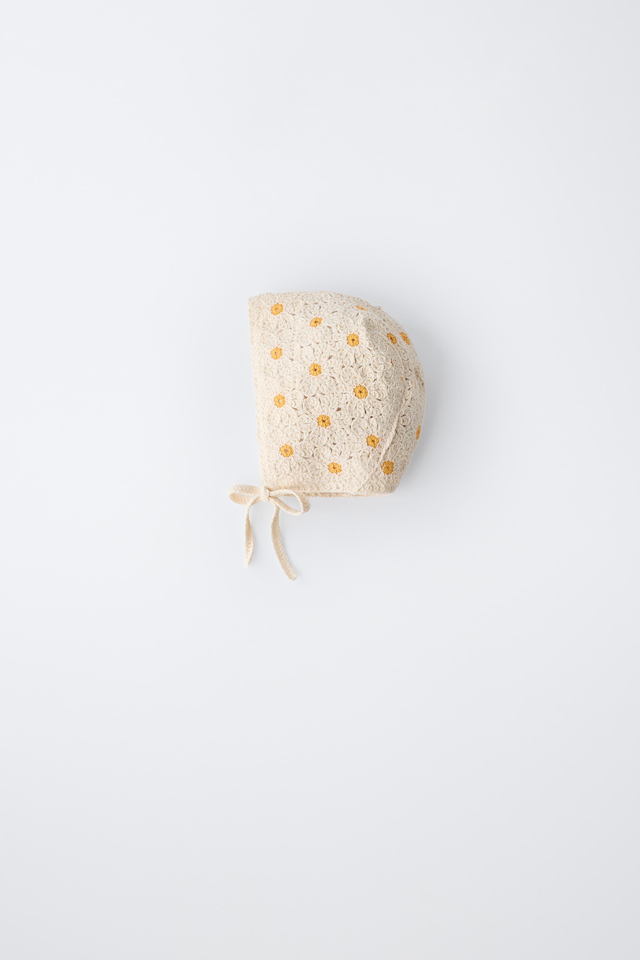 BONNET MARGUERITES EN CROCHET