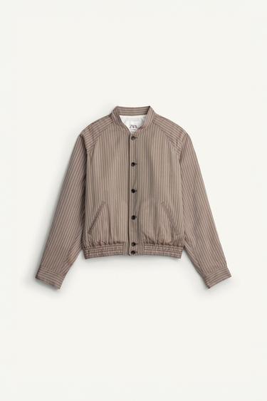 CAZADORA BOMBER CROPPED FIT RAYAS VISCOSA - CUPRO - rayas de Zara