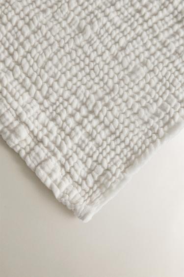 PLAIN MUSLIN THROW - White by Zara - Image 1