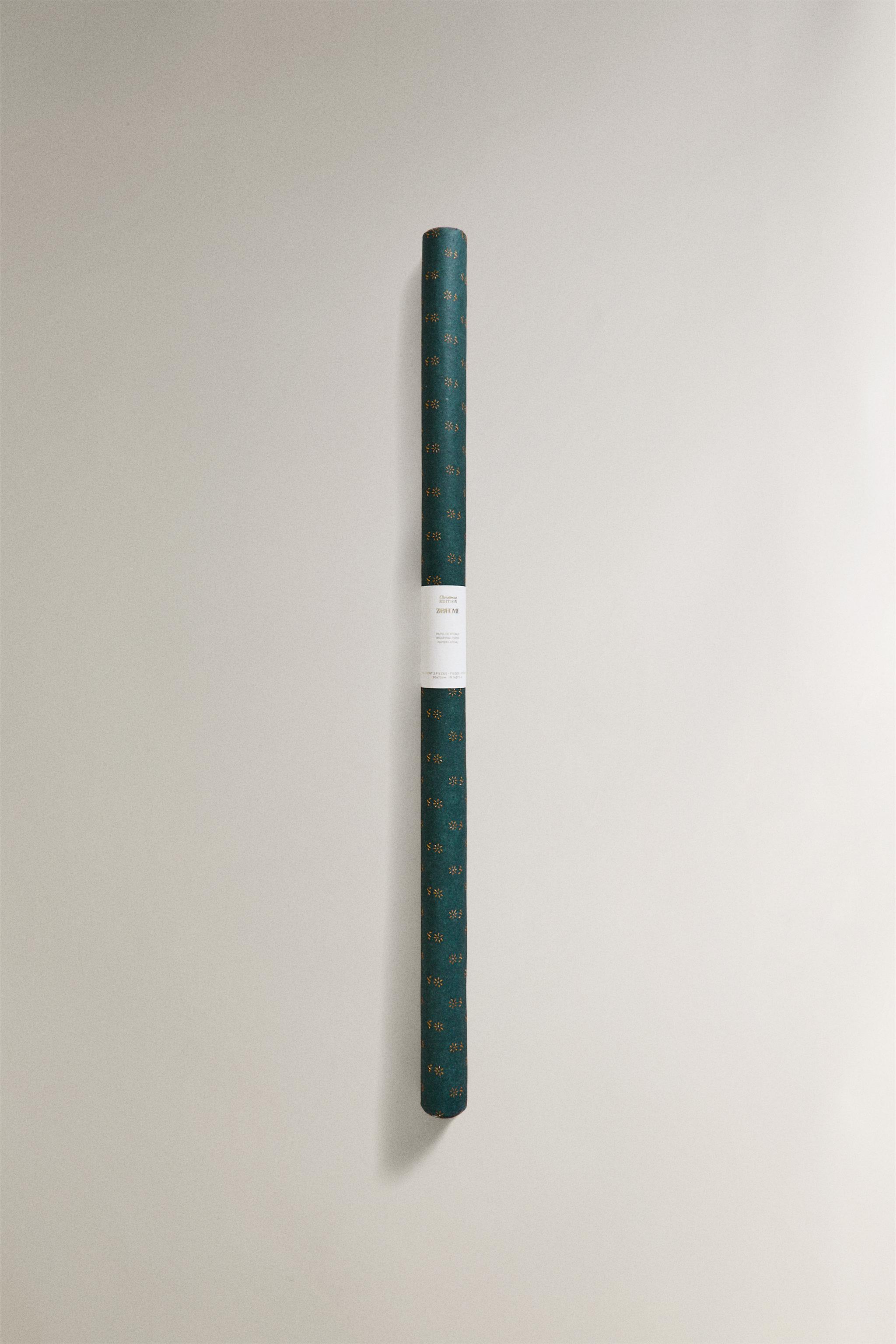 CHRISTMAS GLITTERY FLOWER WRAPPING PAPER