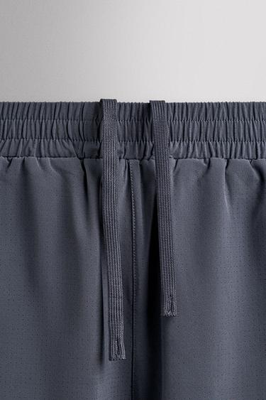 SHORT AJOURÉ COMBINÉ - Bleu clair de Zara - Image 2