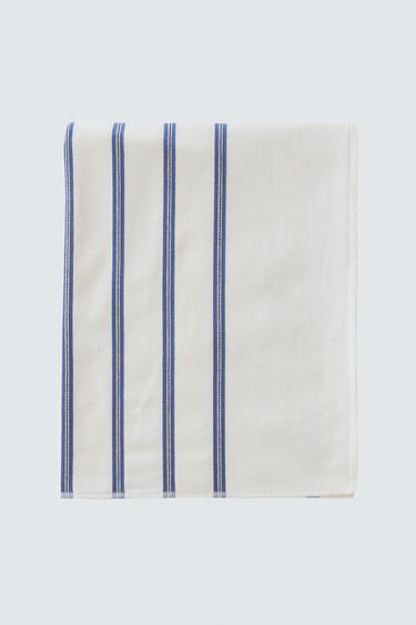 BEACH TOWEL WITH THIN STRIPES - Mid-blue by Zara