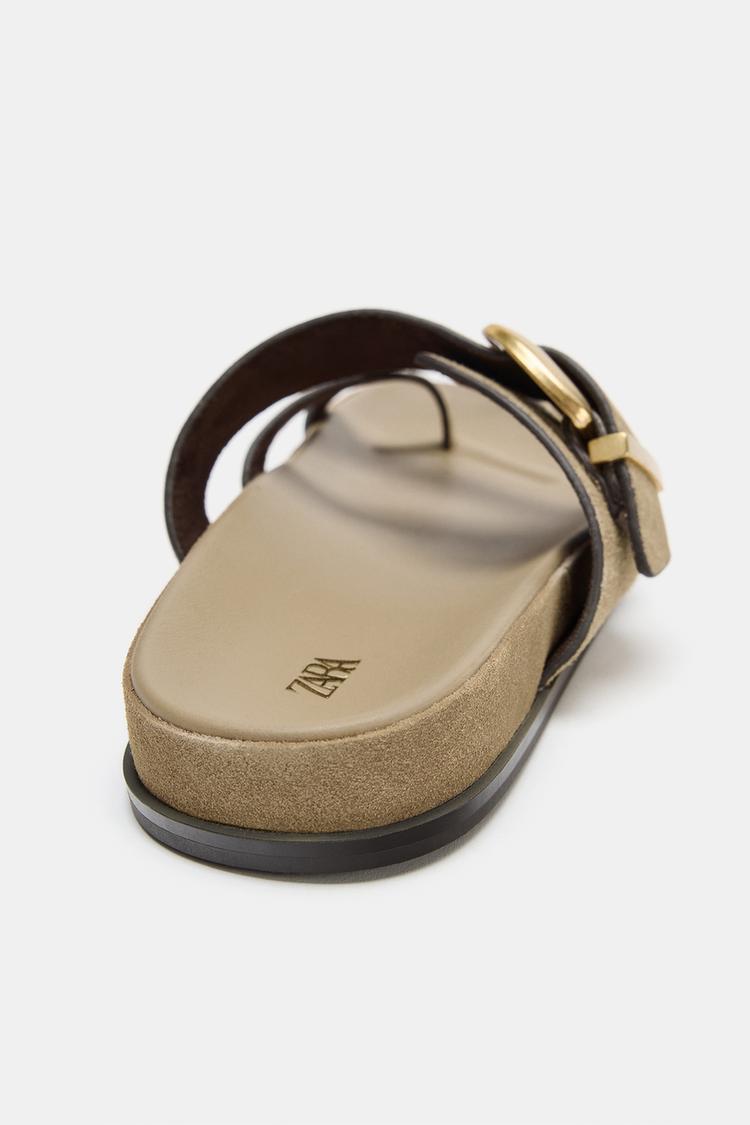 Sandalias de cuero con hebilla 6