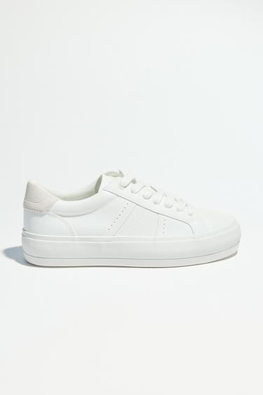 SNEAKERS WITH TOPSTITCH DETAIL - White by Zara