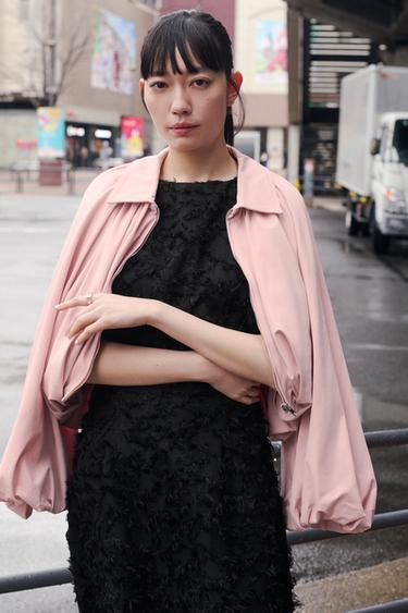 グローブスリーブボンバージャケットチョークピンクZaraのグローブスリーブボンバージャケット - チョークピンク 