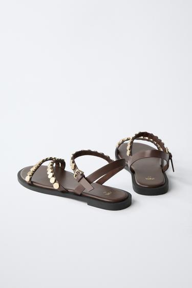 SANDALES À CLOUS - Marron de Zara - Image 4