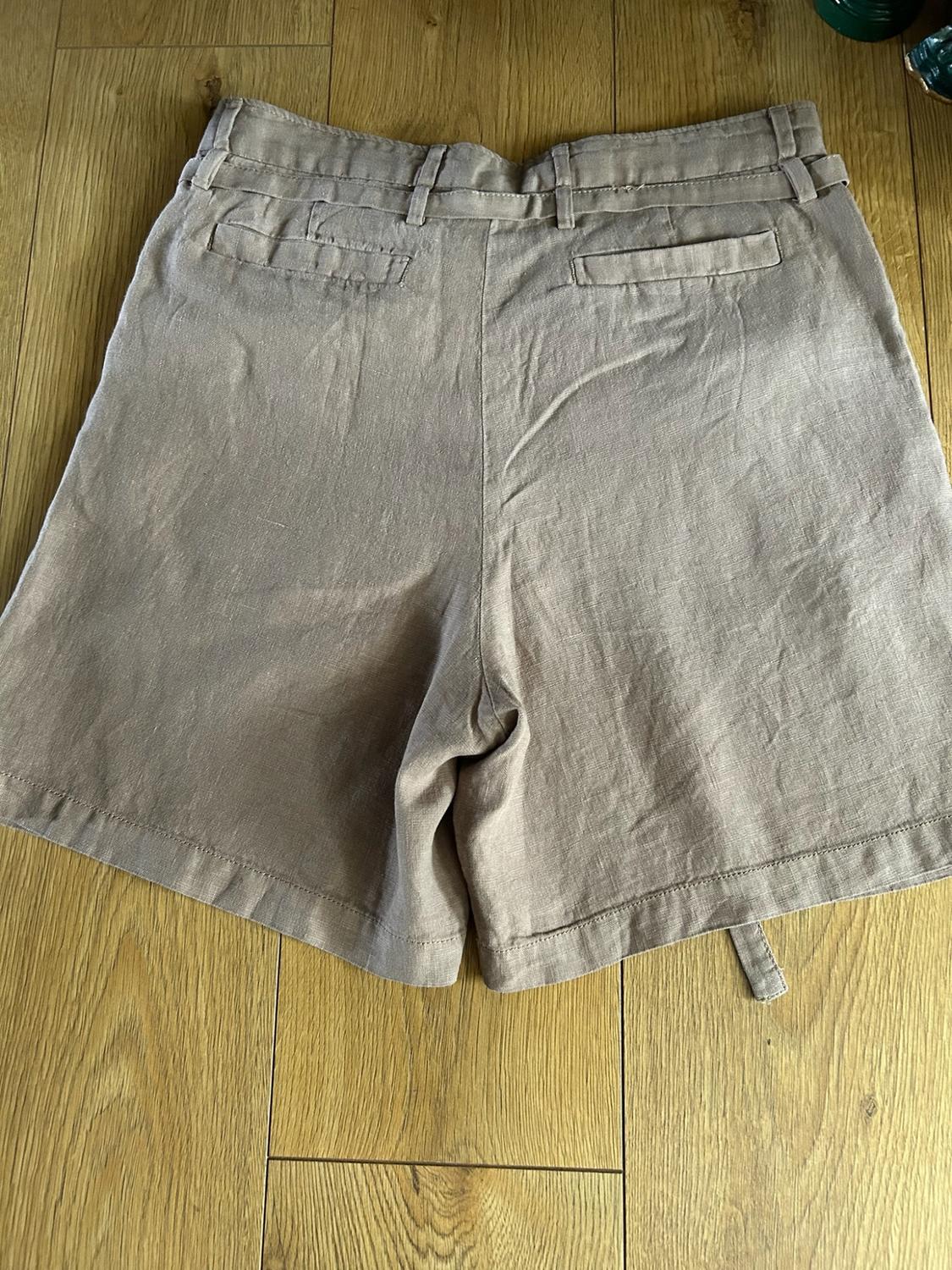 100% LINEN BERMUDA SHORTS - Image 2