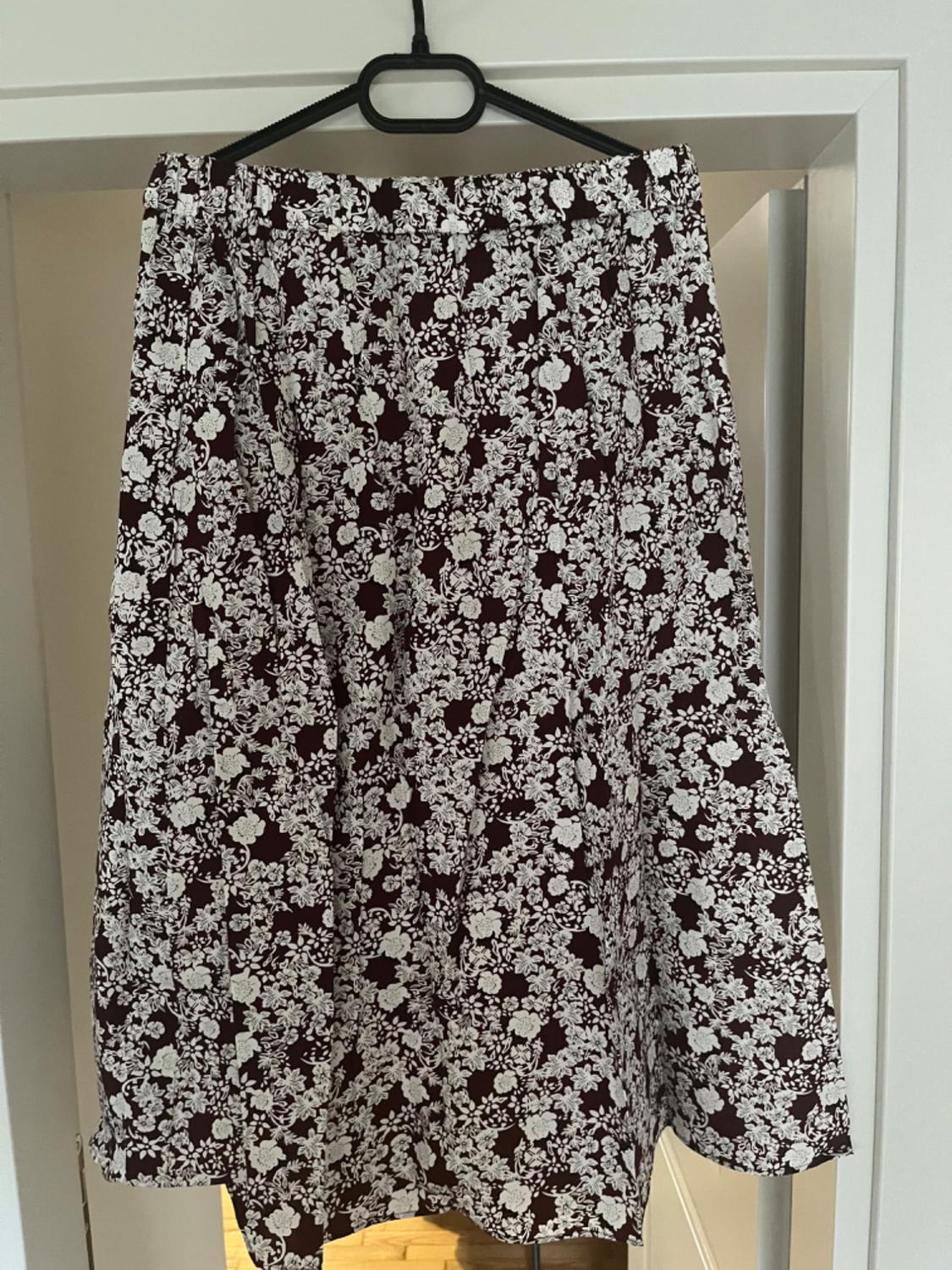 PRINTED MIDI SKIRT