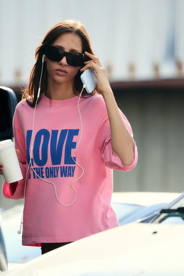 WASHED EFFECT SLOGAN T-SHIRT — Pink 1