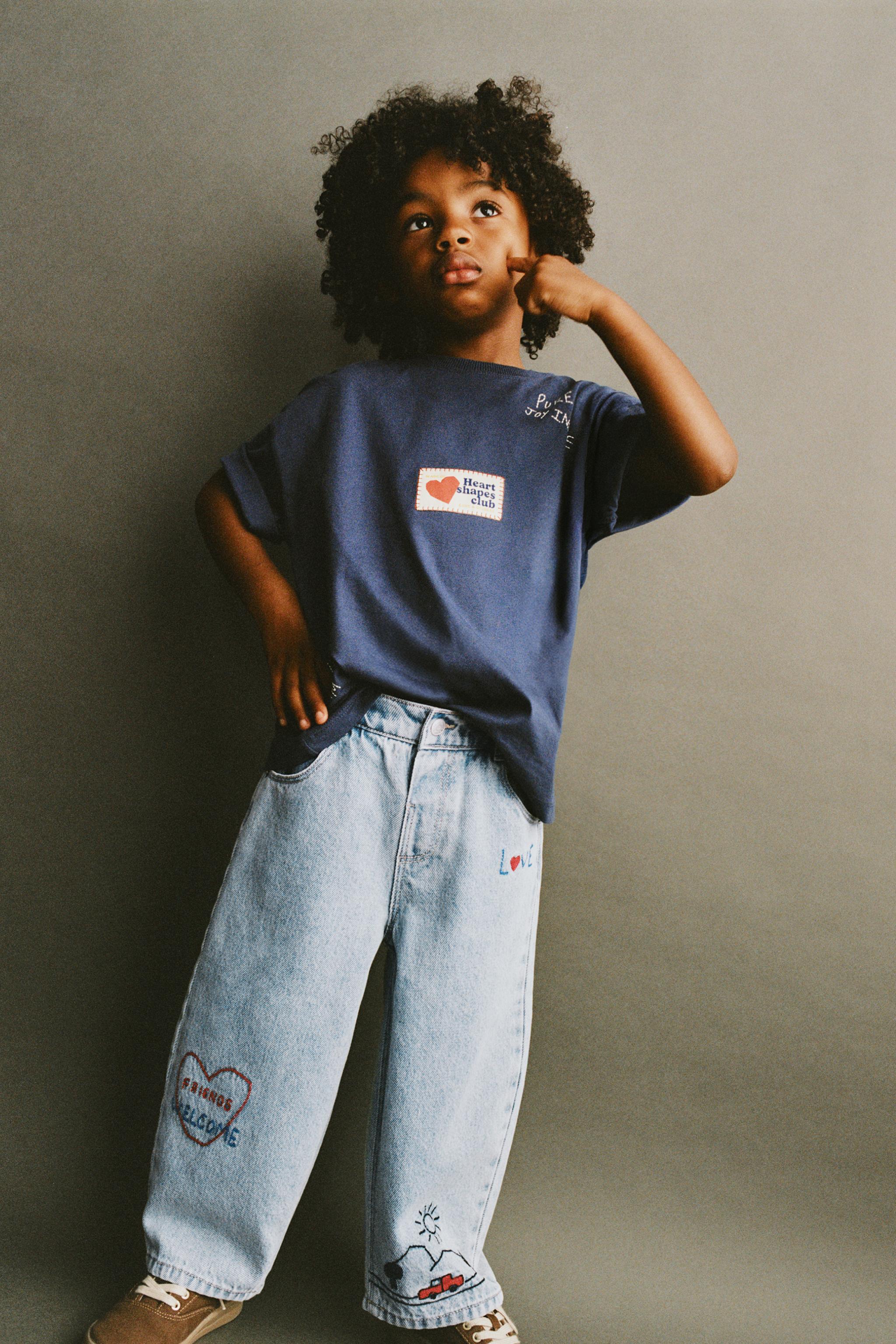 HEART EMBROIDERED BAGGY JEANS