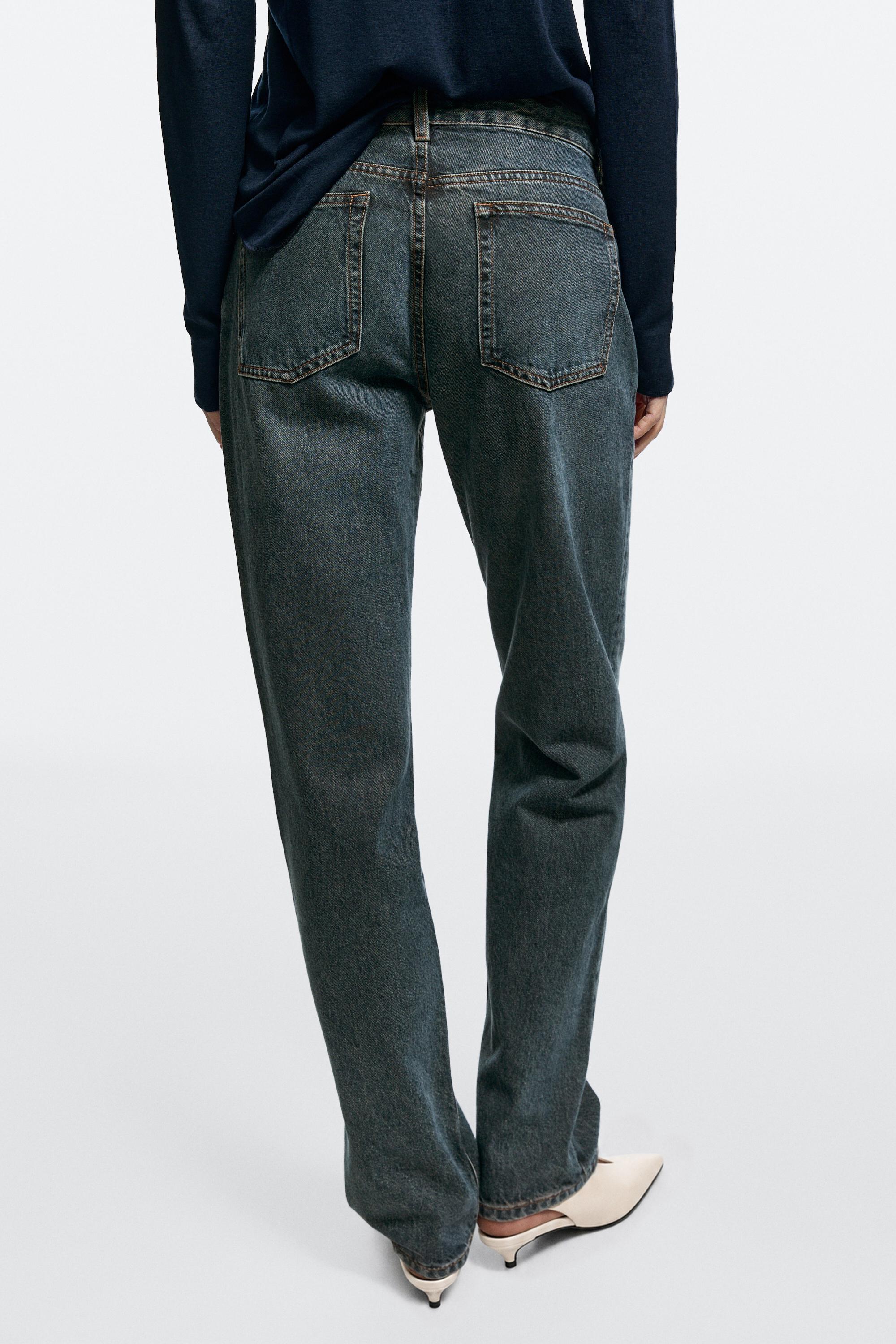 Low-rise straight-leg jeans