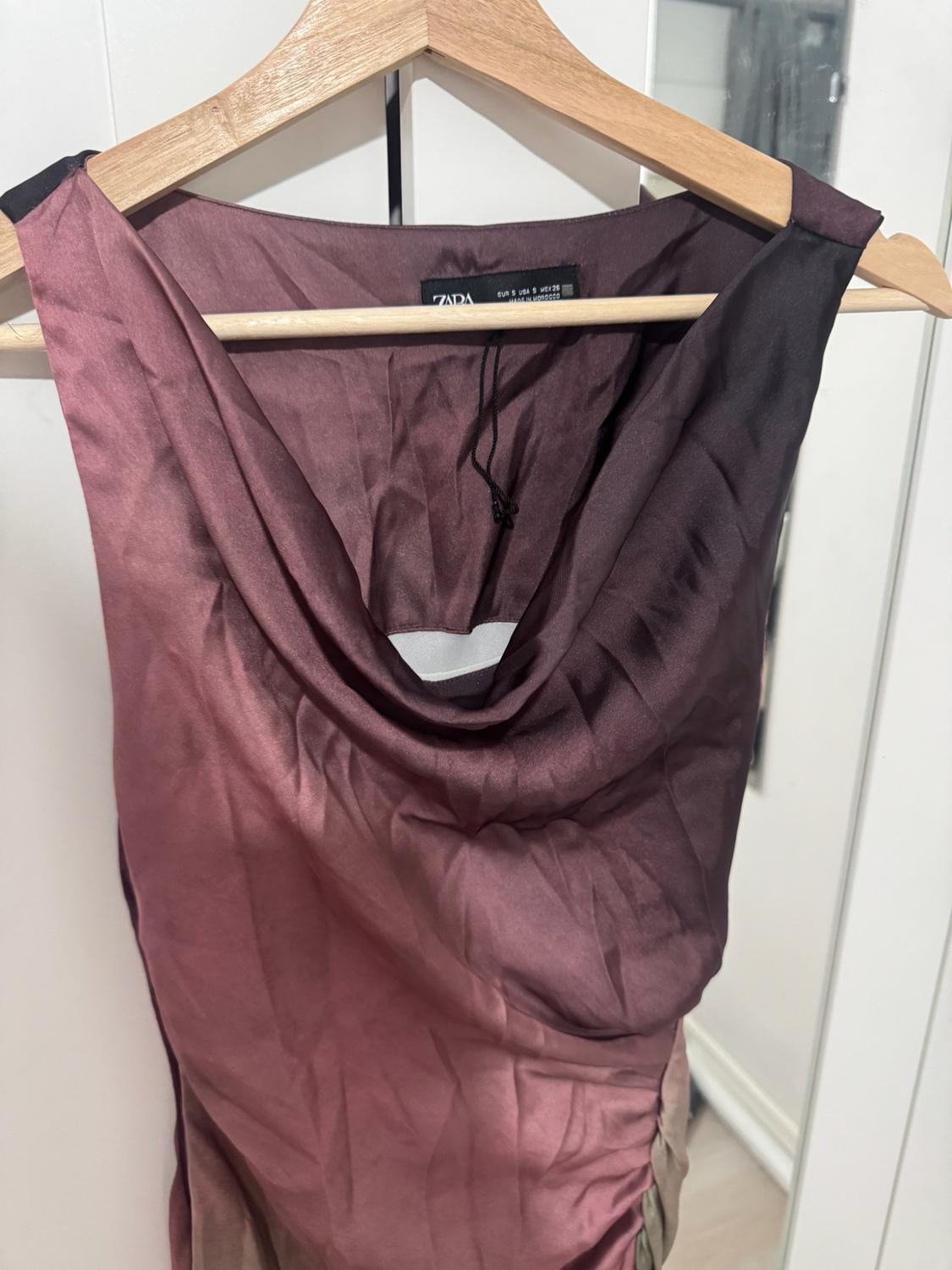 ΦΟΡΕΜΑ ΣΑΤΙΝΕ MIDI TIE DYE - Image 3