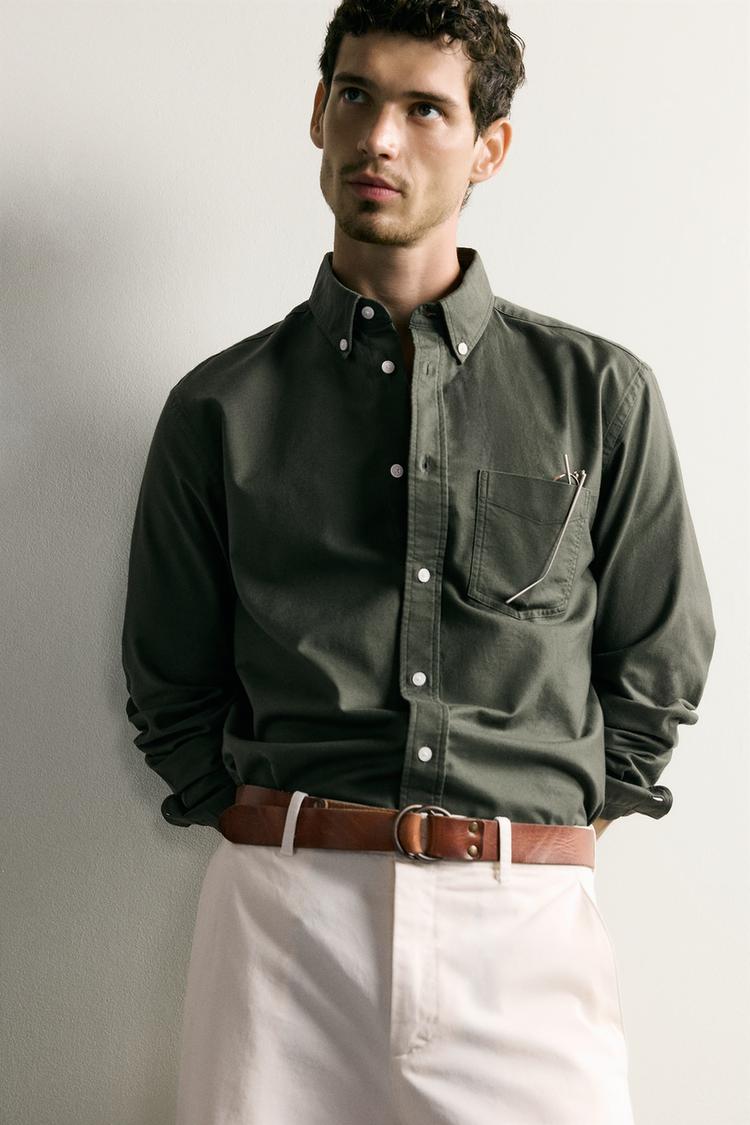 CAMISA OXFORD TEXTURIZADA DE CORTE REGULAR 7