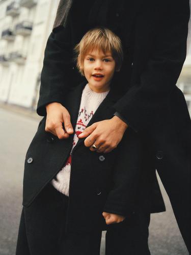 ABRIGO PAÑO  - Negro de Zara