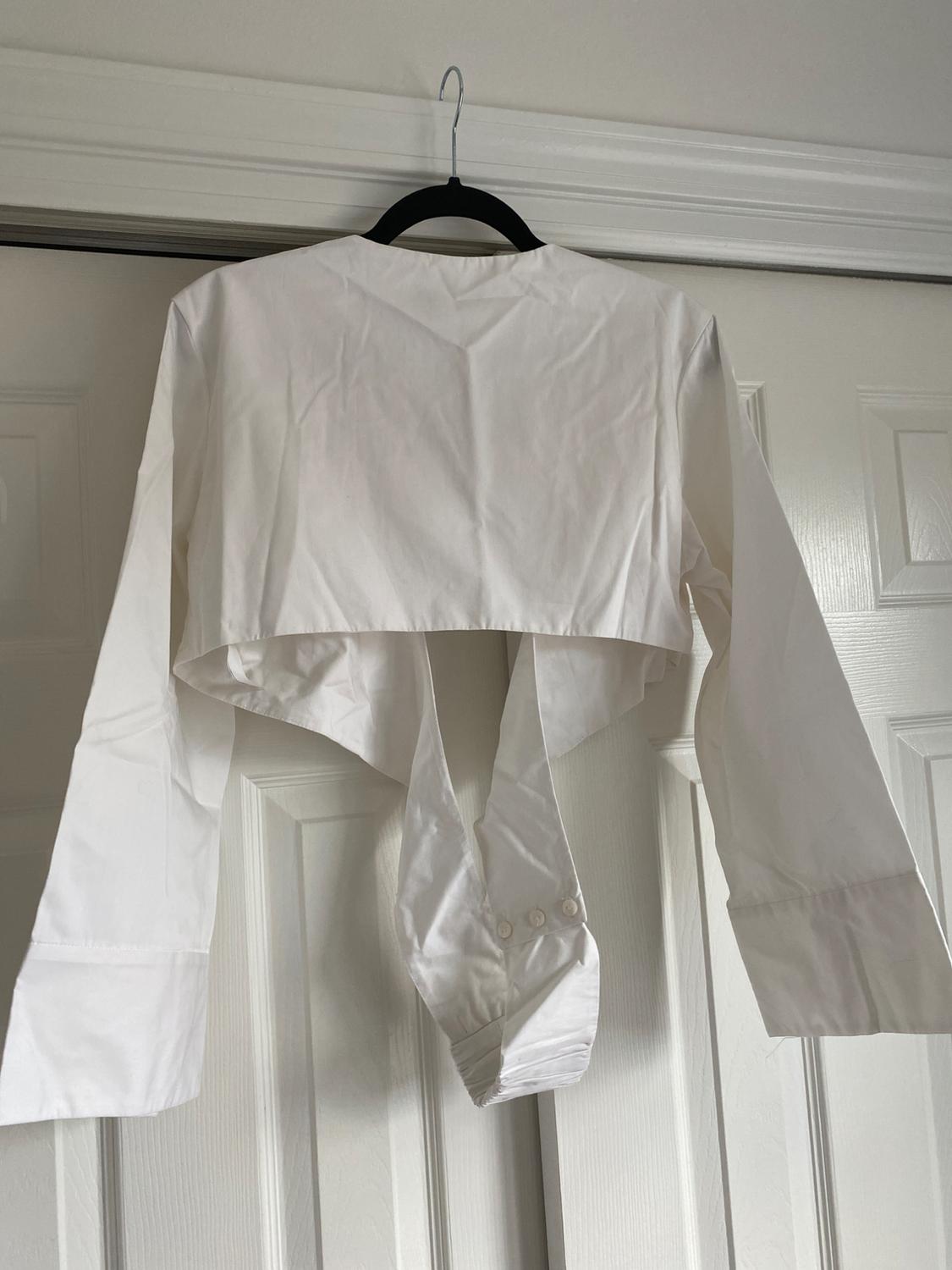 CUERPO CUT OUT - Image 5