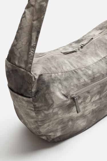 SAC EN NYLON À EFFET USÉ - Gris de Zara - Image 2