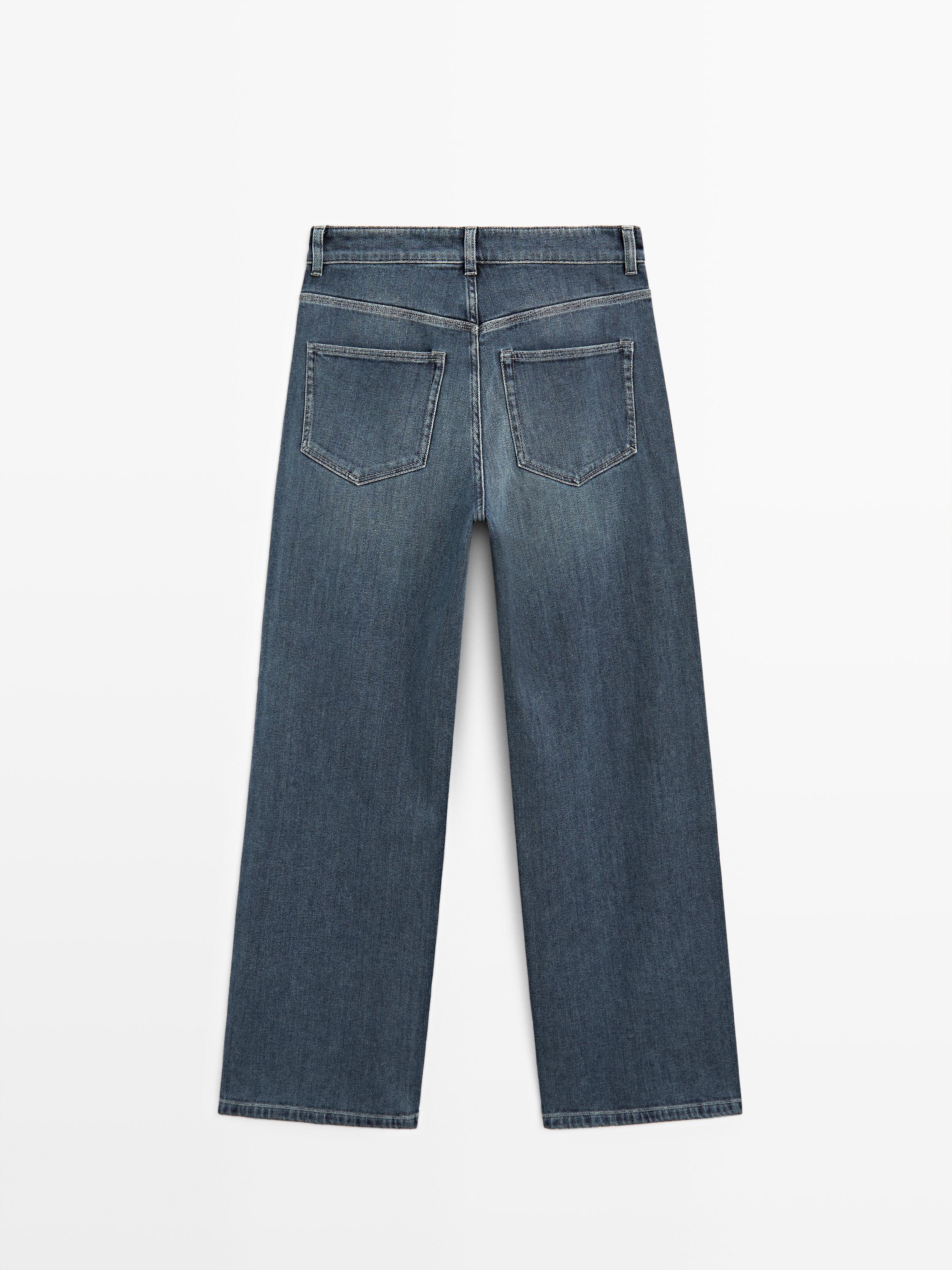 Relaxed fit mid-rise jeans