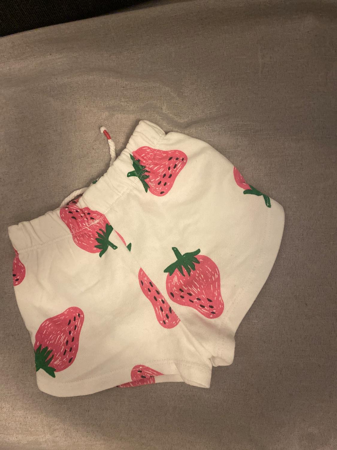 PRINTED BERMUDA SHORTS - Image 2
