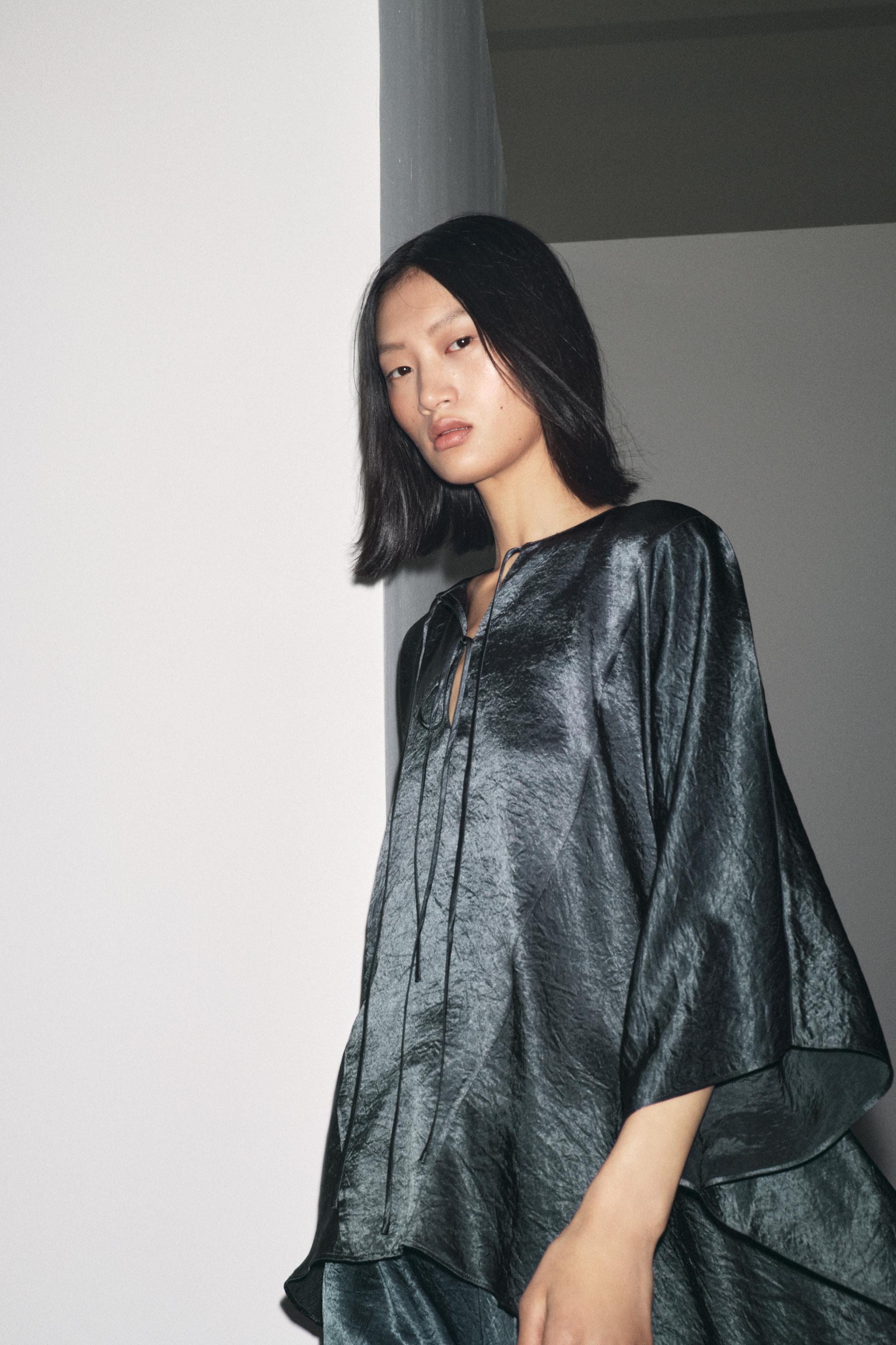 ZW COLLECTION SATIN EFFECT CAPE SHIRT - Golden | ZARA United
