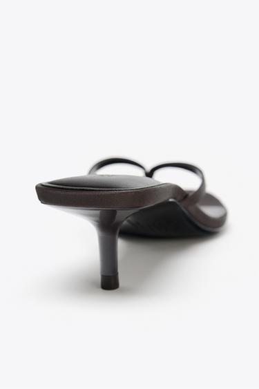 SANDALES KITTEN HEEL SATINÉES - Marron de Zara - Image 5