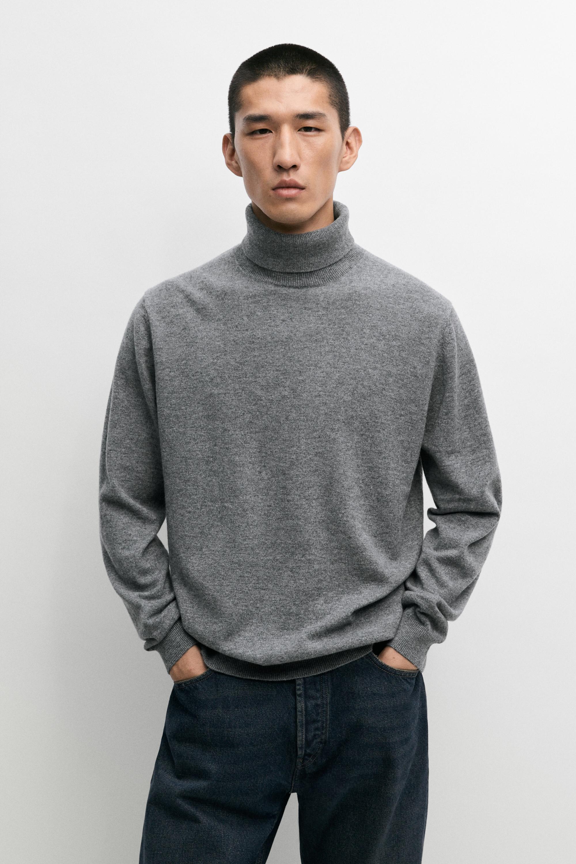 100% wool knit turtleneck sweater