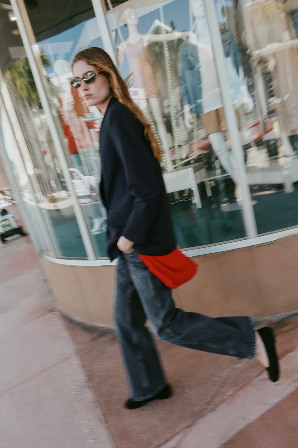 OVERSIZED DOUBLE-BREASTED BLAZER - image 2