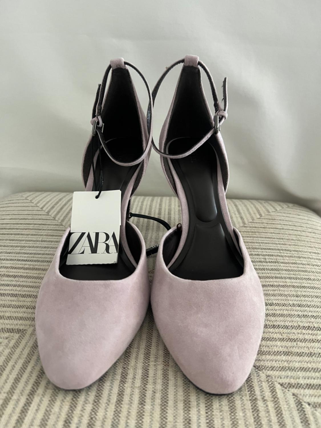 SUEDE ANKLE STRAP HEELS - Image 3