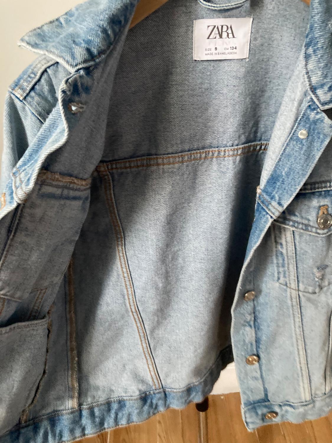 VESTE EN JEAN TAILLE 9ANS - Image 3