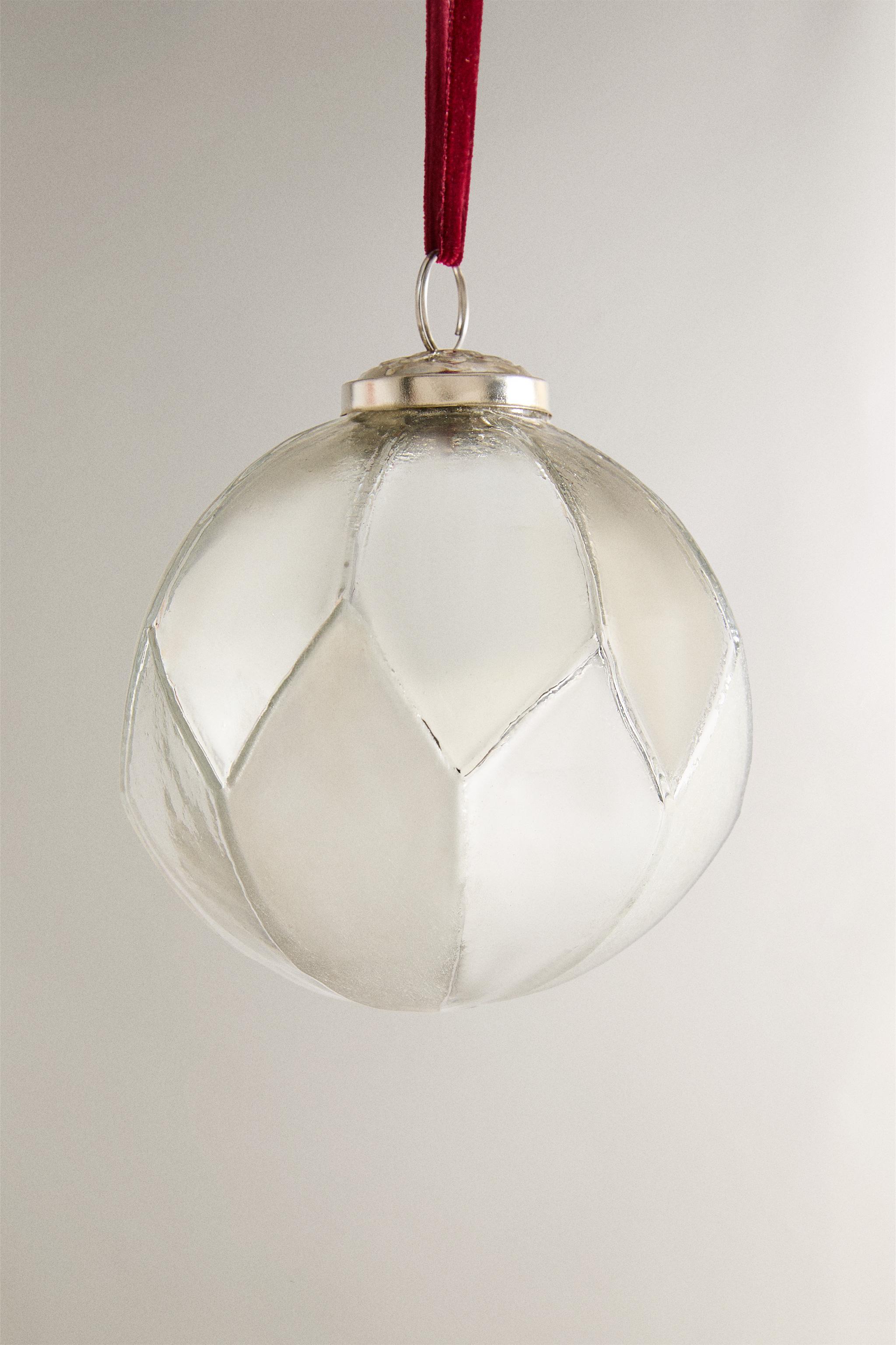 DIAMOND BALL CHRISTMAS TREE ORNAMENT