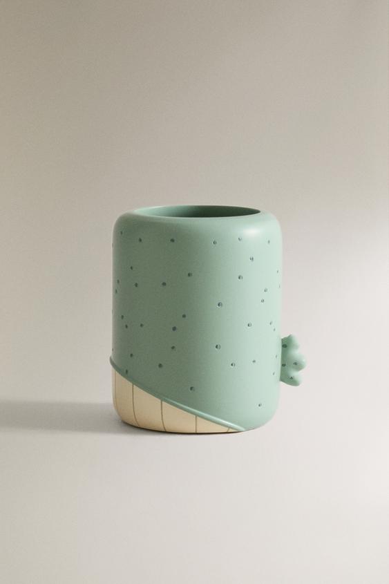 WHALE TOOTHBRUSH HOLDER Aquamarine ZARA Hungary / Magyarország