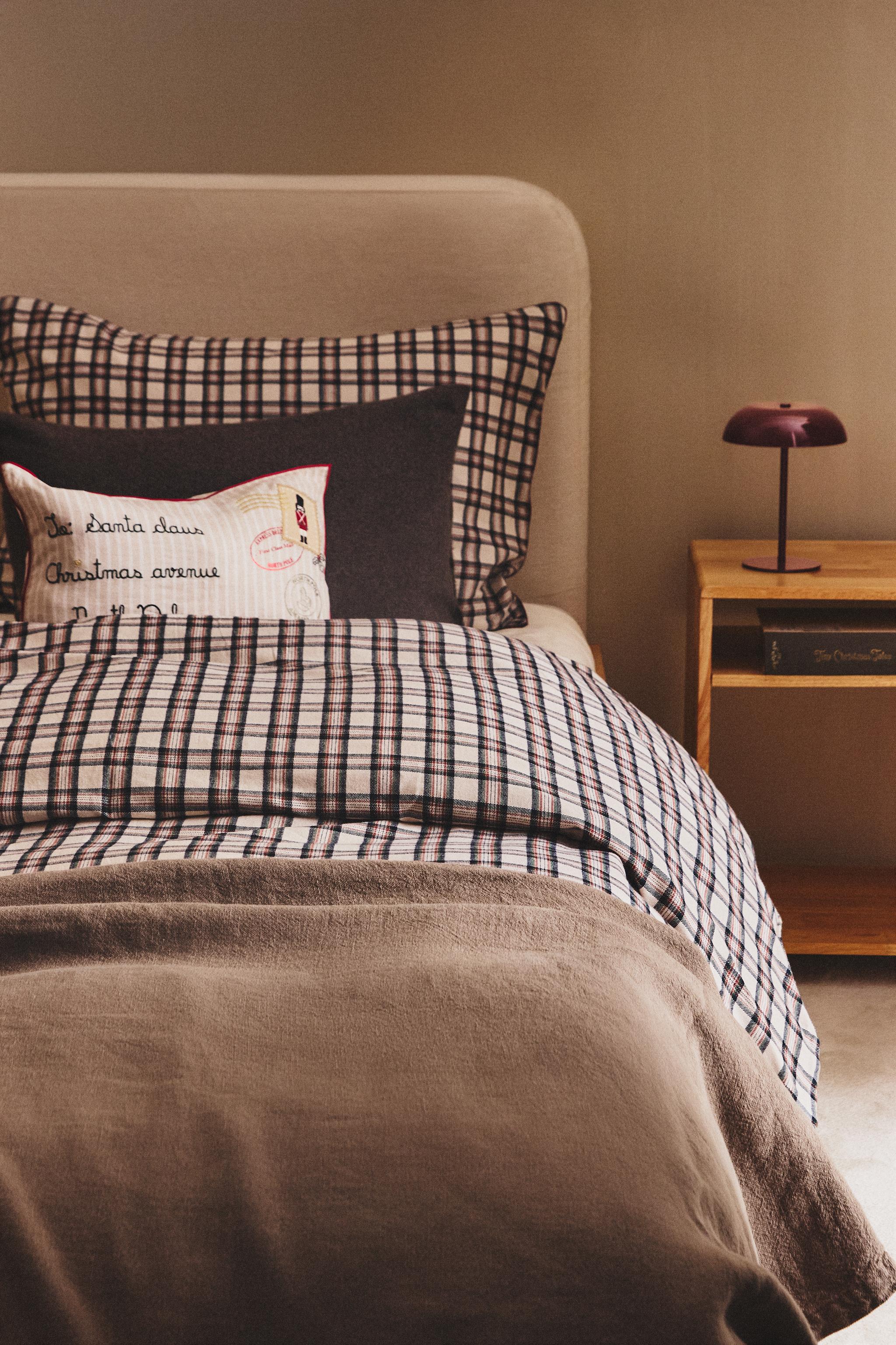 CHILDREN’S CHECK FLANNEL CHRISTMAS DUVET COVER