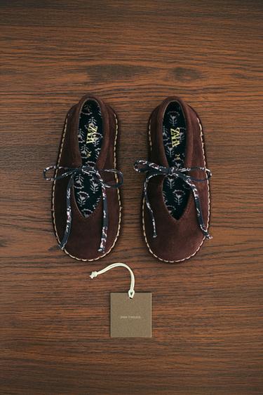 ZARA TIMELESS - КОЖАНЫЕ БАЛЕТКИ — Бордово-красный от Zara