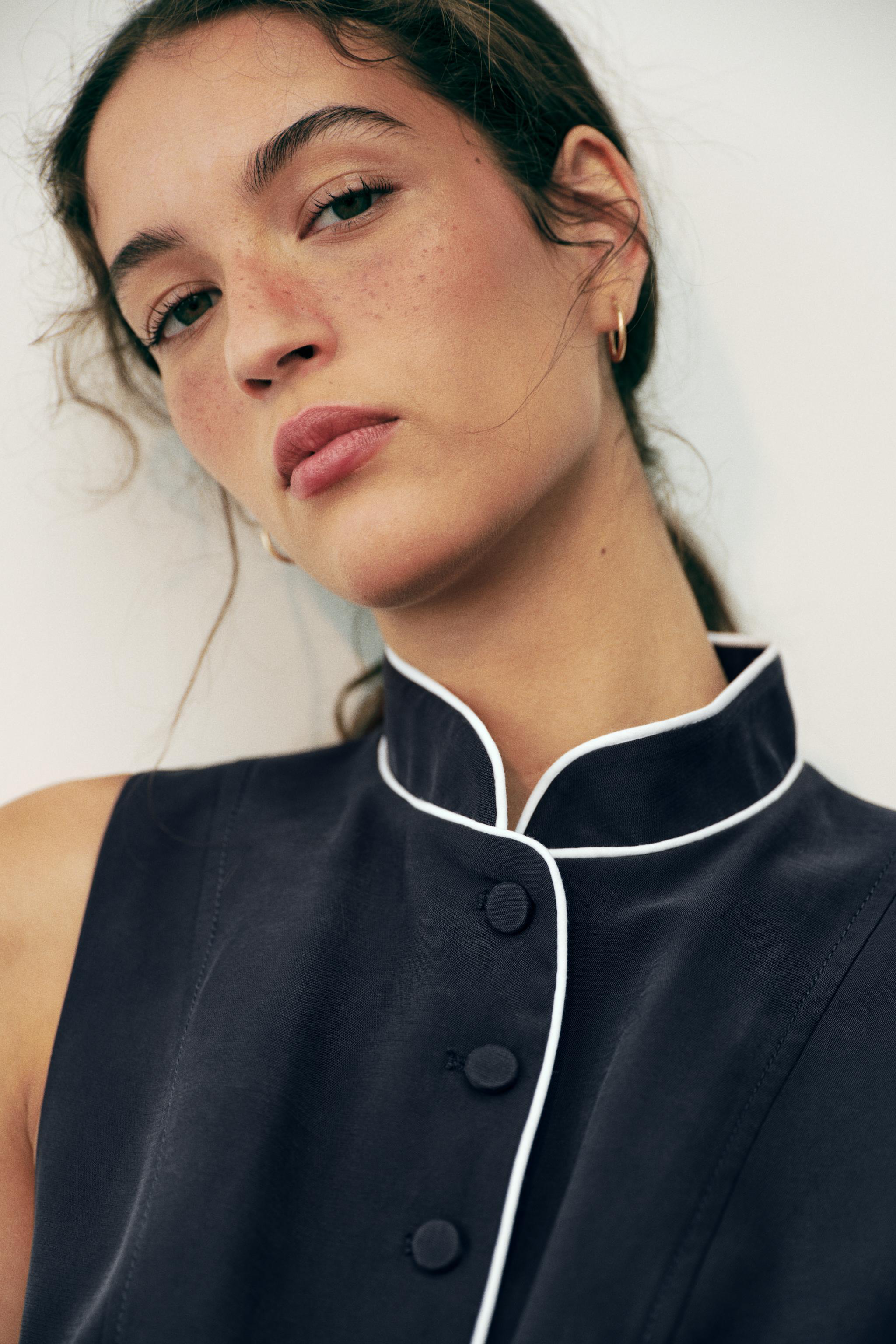 Женские жилеты Zara CONTRAST PIPING VEST — фото 4