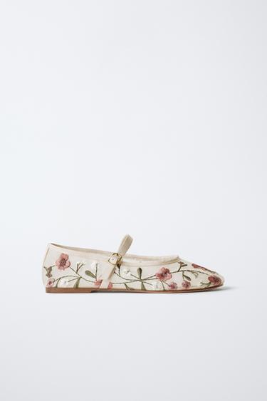 EMBROIDERED BALLERINAS - Ecru White by Zara