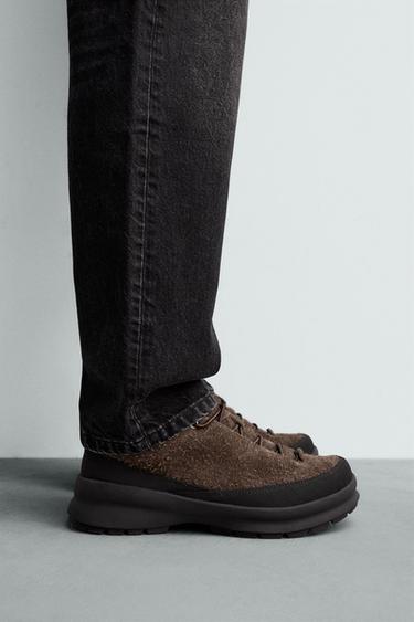 LEATHER TREK TRAINERS - Brown by Zara