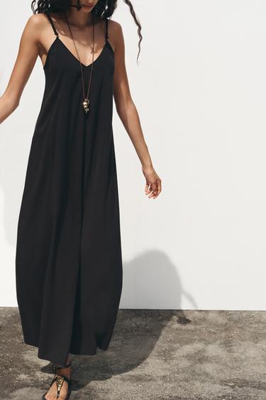 LANGES TRÄGERKLEID - Schwarz von Zara