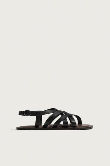 SANDALIA PIEL TIRAS - Negro de Zara