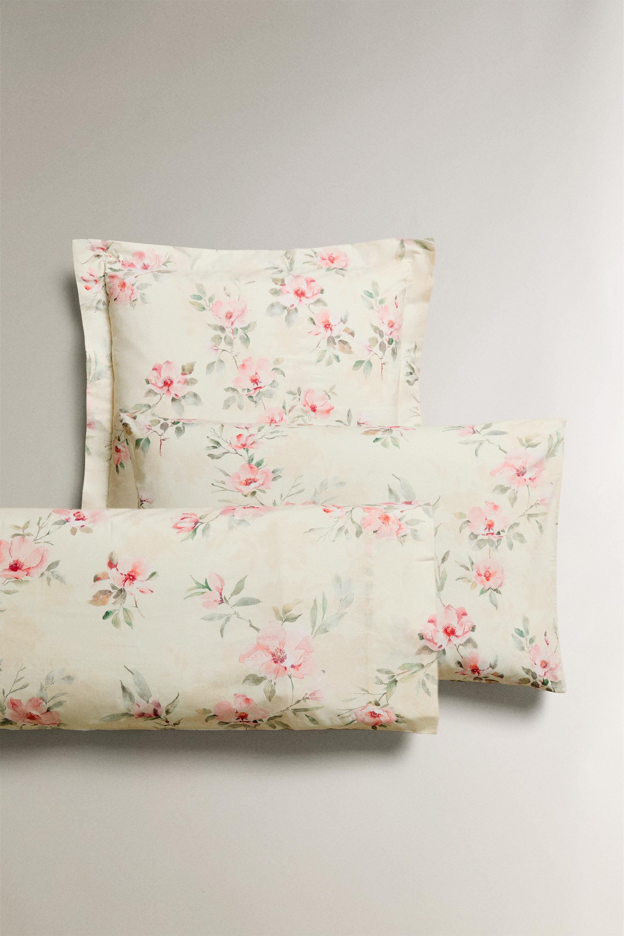 FLORAL PRINT PILLOWCASE