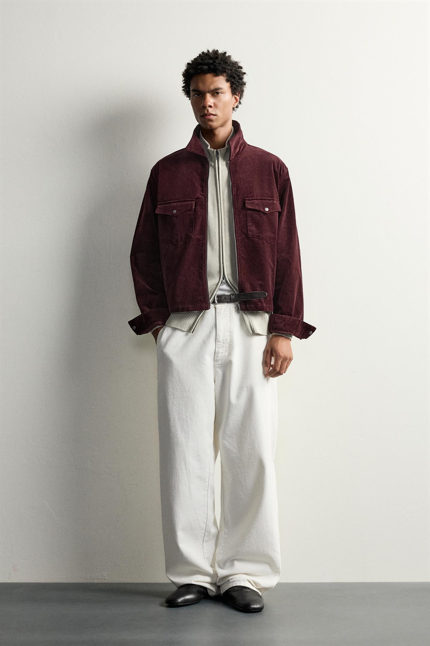Мужская рубашка Zara Cropped Corduroy Overshirt, цвет: Бордовый — фото 1