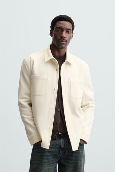 SOBRECAMISA CONFORT - Crudo medio de Zara