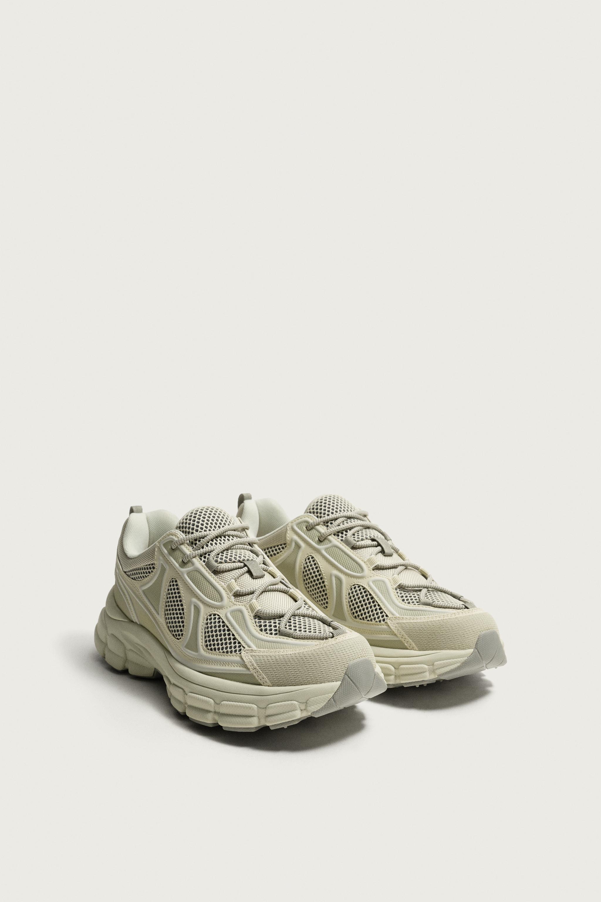 CHUNKY SOLE SNEAKERS — White