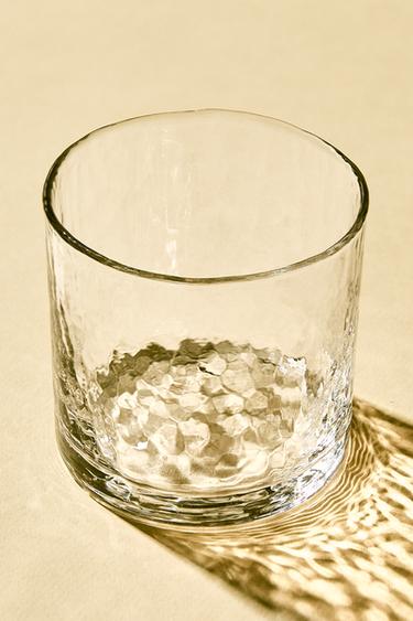 HAMMERED GLASS TUMBLER - 990 by Zara