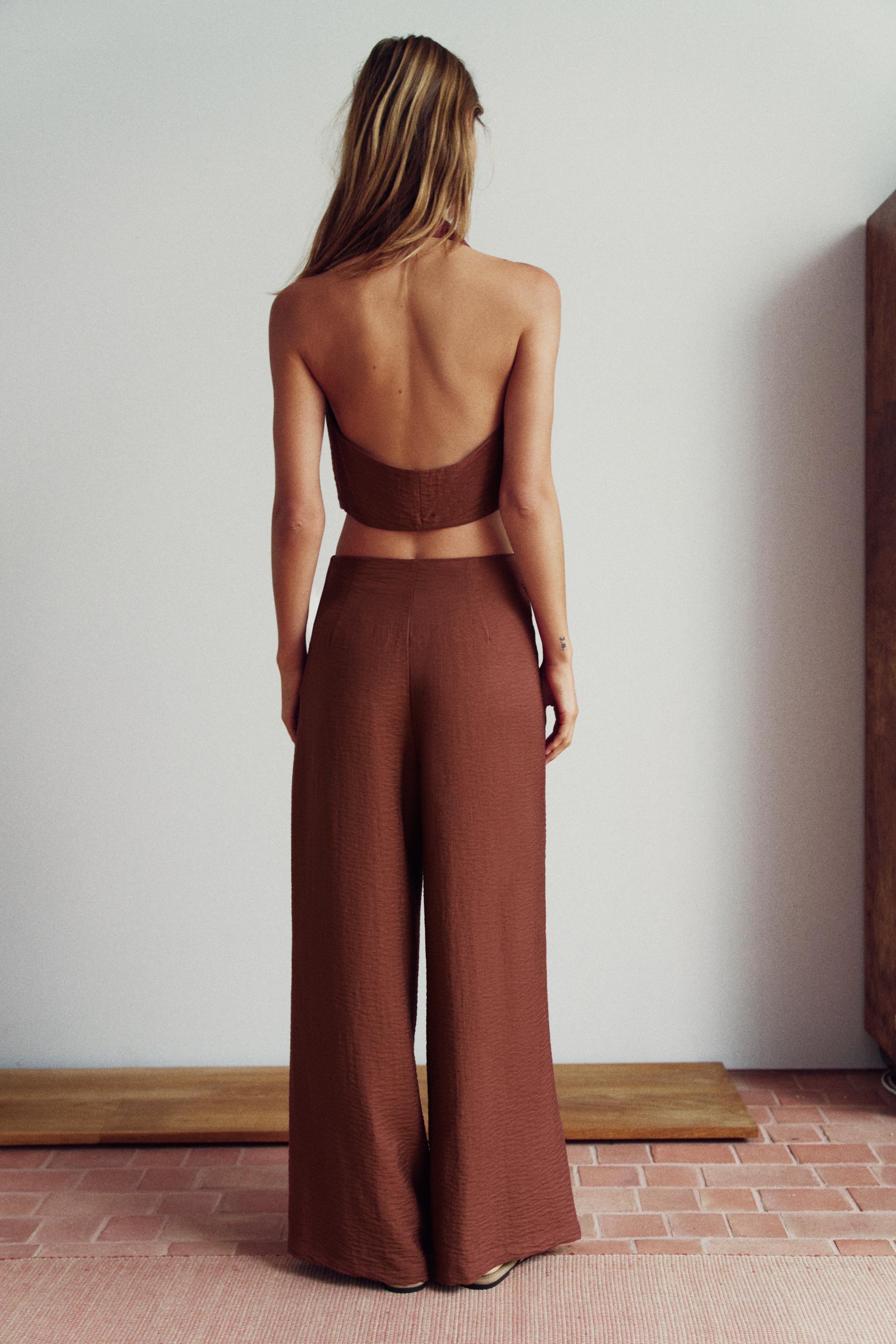 HALTER CROP TOP - Dark russet | ZARA United States