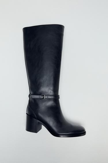 بوت بكعب عريض وأبازيم - أسود by Zara